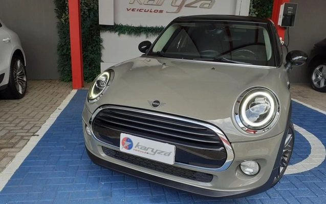 imagem-https://www.socarrao.com.br/sc-vehicle-images-prod/4281609/1791232859920-8540983_0_B_9138d1b75c.jpeg