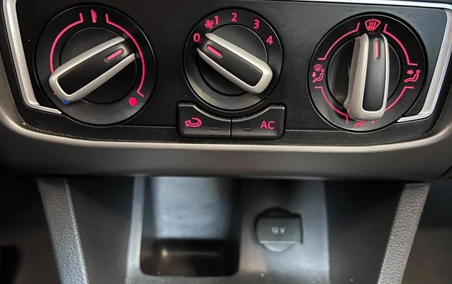 imagem-https://www.socarrao.com.br/sc-vehicle-images-prod/4281615/1791223510955-8479238_1_B_909b508765.jpeg