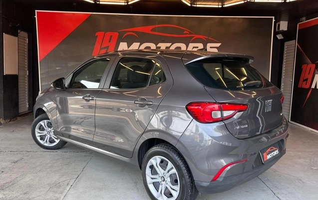 imagem-https://www.socarrao.com.br/sc-vehicle-images-prod/4281625/1791222817543-8435082_15_B_2a9dbb5296.jpeg