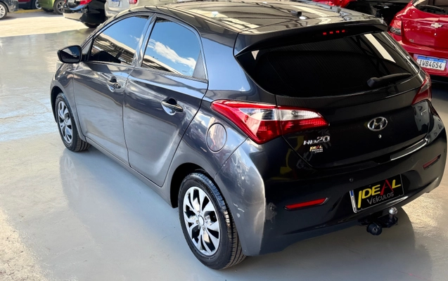 imagem-https://www.socarrao.com.br/sc-vehicle-images-prod/4281627/1791222850251-d729a4183d764675b66096588472c27e_1787662541843.jpg