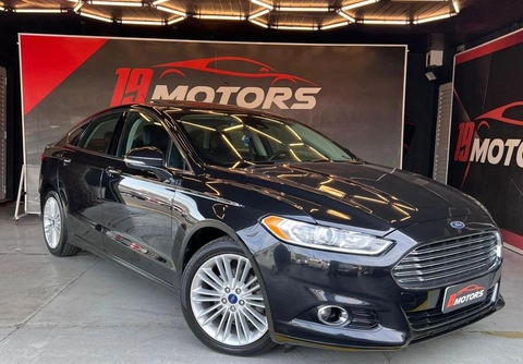 Ford Fusion 2015 Preto — foto 1 de 3