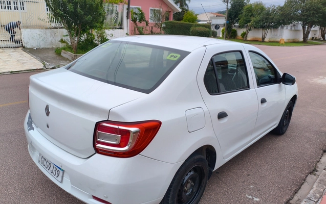 imagem-https://www.socarrao.com.br/sc-vehicle-images-prod/4281631/1791223574470-MTc5MTIyMzM5NzcyNzQyOTI3OTk2MTEyNjgxNjY4OTIuanBn.jpg