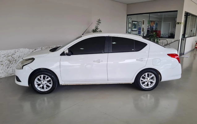 imagem-https://www.socarrao.com.br/sc-vehicle-images-prod/4281633/1791222936109-9921182d4ee14114981b17fe802048b3_1791222811533.jpg
