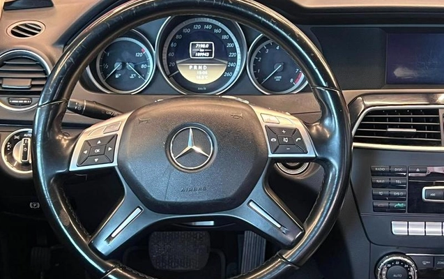 imagem-https://www.socarrao.com.br/sc-vehicle-images-prod/4281666/1791223230164-8310570_12_B_7ad7dafd28.jpeg