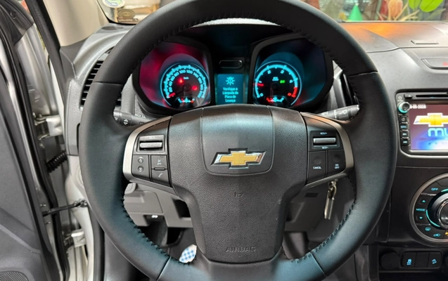 imagem-https://www.socarrao.com.br/sc-vehicle-images-prod/4281719/1791223377566-vehicle_image_1791223364_8df4a8b062c10ef99f5a13aa4e337587.jpeg