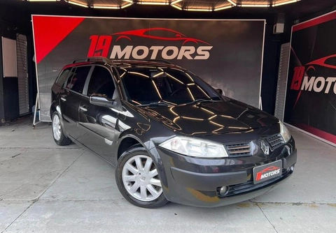 Renault Megane 2011 Preto — foto 1 de 3