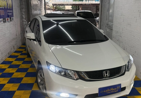 Honda Civic 2012 Branco — foto 1 de 3