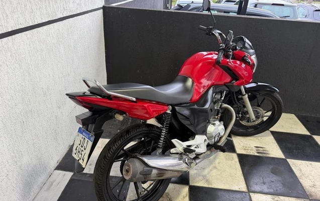 imagem-https://www.socarrao.com.br/sc-vehicle-images-prod/4281738/1791223505389-8529296_5_B_255d09a996.jpeg