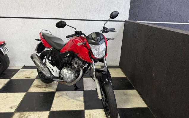imagem-https://www.socarrao.com.br/sc-vehicle-images-prod/4281738/1791223505390-8529296_6_B_fbe4f4da7c.jpeg