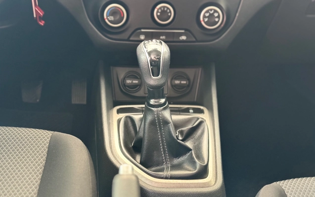 imagem-https://www.socarrao.com.br/sc-vehicle-images-prod/4281748/1791223568829-c89b8c75e77c4da18b22ca246915a101_1787592477091.jpg