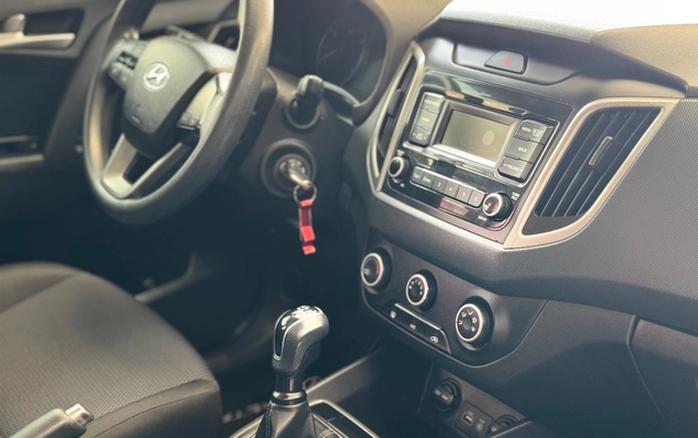 imagem-https://www.socarrao.com.br/sc-vehicle-images-prod/4281748/1791223568832-2960817a6d554905acd5bd4233db2247_1787592477136.jpg