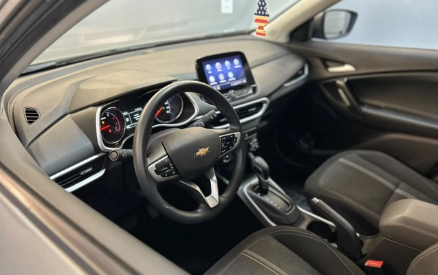 imagem-https://www.socarrao.com.br/sc-vehicle-images-prod/4281749/1791223573043-8_030512.jpg