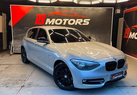 Bmw 120i 2015 Prata — foto 1 de 3