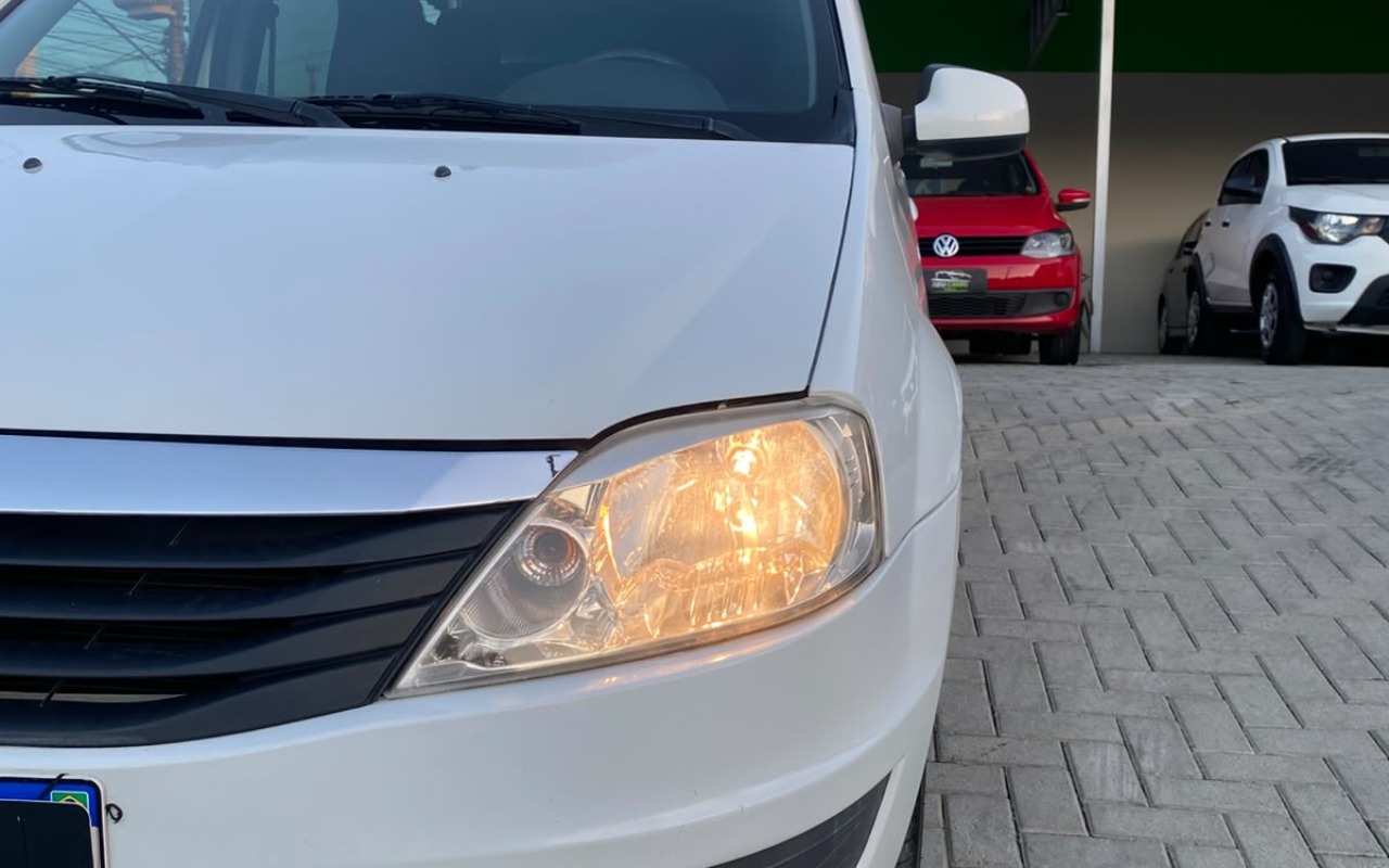 imagem-https://www.socarrao.com.br/sc-vehicle-images-prod/4281751/1791223585239-SU1HLTIwMjYwOTI4LVdBMDEwNS5qcGc.jpg