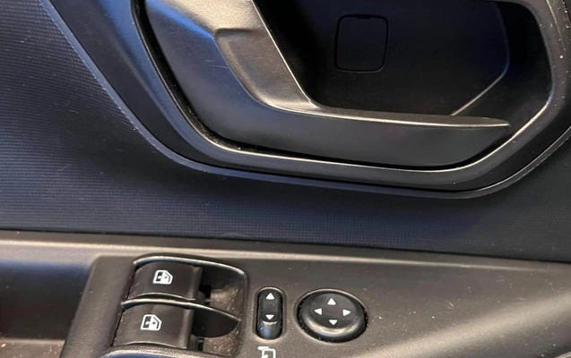 imagem-https://www.socarrao.com.br/sc-vehicle-images-prod/4281757/1791223618946-8391400_2_B_6ca98a0588.jpeg