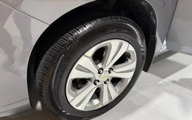 imagem-https://www.socarrao.com.br/sc-vehicle-images-prod/4281759/1791223631593-vehicle_image_1791223615_3f84df31ec3c8f5dd6ddeb28916ac2bb.jpeg