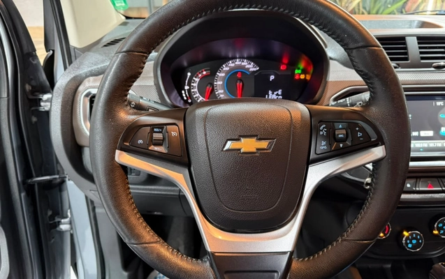 imagem-https://www.socarrao.com.br/sc-vehicle-images-prod/4281759/1791223631602-vehicle_image_1791223624_e01b44c7bc2e60bd657e890381a8e0b1.jpeg
