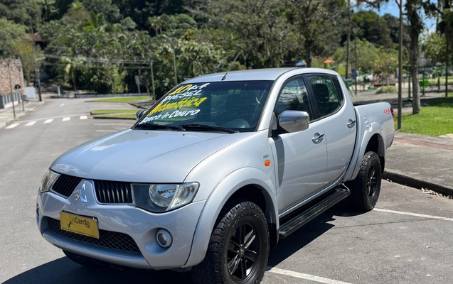 imagem-https://www.socarrao.com.br/sc-vehicle-images-prod/4281760/1791223641772-SU1HXzMzNDAuanBlZw.jpeg
