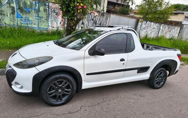 imagem-https://www.socarrao.com.br/sc-vehicle-images-prod/4281763/1791223671650-SU1HXzIwMjYxMDAyXzE3MDYwMzIwMF9IRFIuanBn.jpg