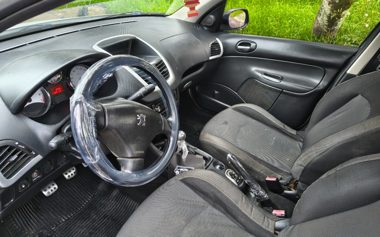 imagem-https://www.socarrao.com.br/sc-vehicle-images-prod/4281763/1791223671974-SU1HXzIwMjYxMDAyXzE3MDY1MzE4Ml9IRFIuanBn.jpg