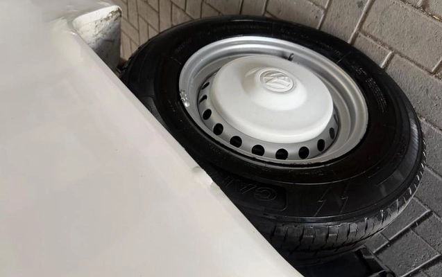 imagem-https://www.socarrao.com.br/sc-vehicle-images-prod/4281764/1791223679932-8488560_4_B_a443e98ae3.jpeg