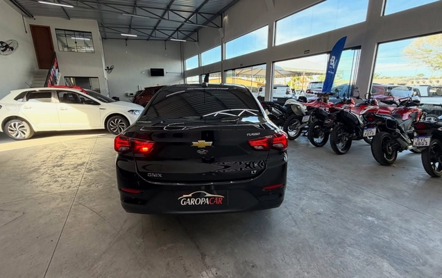 imagem-https://www.socarrao.com.br/sc-vehicle-images-prod/4281767/1791223782893-ddd6f9228086488391eda5436246bd77_1791223693967.jpg