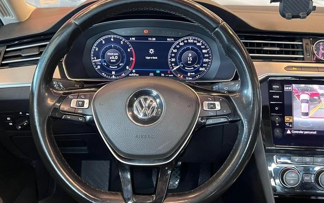 imagem-https://www.socarrao.com.br/sc-vehicle-images-prod/4281771/1791224142035-8164384_10_B_0d3ccf59f6.jpeg