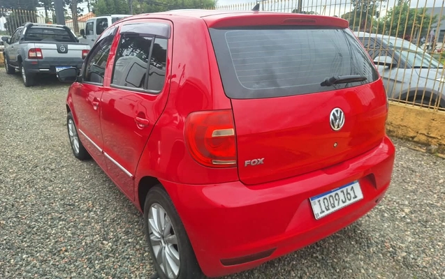 imagem-https://www.socarrao.com.br/sc-vehicle-images-prod/4281776/1791223872825-ZGJlMWUxMzQtMTlmMS00Nzc5LWFjNzAtMTA1MGJiNjI1ZDgxLmpwZw.jpg
