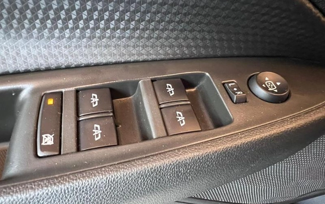 imagem-https://www.socarrao.com.br/sc-vehicle-images-prod/4281789/1791223952500-7697415_13_B_c6997674f3.jpeg