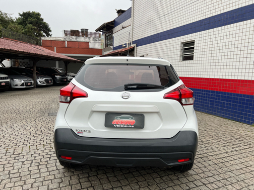 imagem-https://www.socarrao.com.br/sc-vehicle-images-prod/42818/1769988765287-6483235OR_1748890591_73_980.jpg