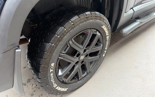 imagem-https://www.socarrao.com.br/sc-vehicle-images-prod/4281819/1791224071200-f4e31885f0e74010b98cebcfd6ae85eb_1791223781024.jpg