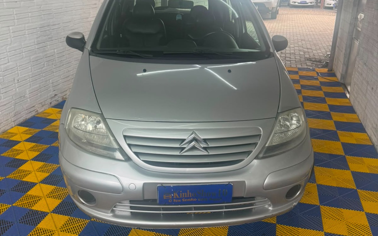 imagem-https://www.socarrao.com.br/sc-vehicle-images-prod/4281822/1791224082806-OGEwYWI4YmMtOTVhMS00ZDQxLTk0NzItNTQyZWM4ODBjYzJkLmpmaWY.jfif