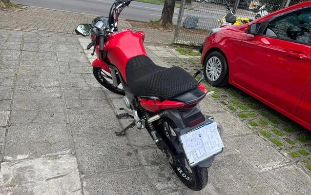 imagem-https://www.socarrao.com.br/sc-vehicle-images-prod/4281836/1791224134977-8544449_0_B_b1fb38205b.jpeg