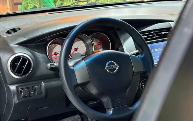 imagem-https://www.socarrao.com.br/sc-vehicle-images-prod/4281867/1791224394985-vehicle_image_1791224391_856a196b1ae1cc0dda8d566a89da2d03.jpeg