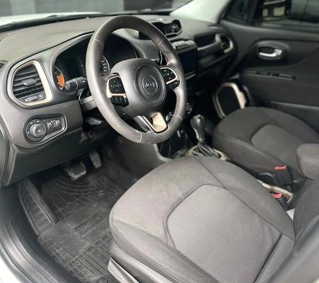 imagem-https://www.socarrao.com.br/sc-vehicle-images-prod/4281869/1791224402711-8487821_10_B_95c5d2ee68.jpeg