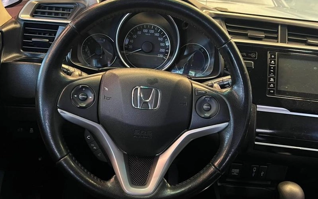 imagem-https://www.socarrao.com.br/sc-vehicle-images-prod/4281883/1791224451397-8291913_0_B_fc8183295b.jpeg