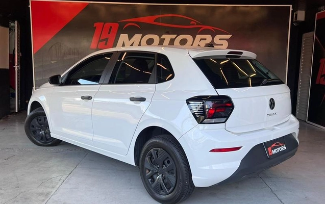imagem-https://www.socarrao.com.br/sc-vehicle-images-prod/4281892/1791224529883-8179499_13_B_d49fa11792.jpeg