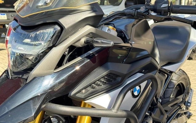 imagem-https://www.socarrao.com.br/sc-vehicle-images-prod/4281897/1791460530437-8543991_13_B_7dfe7cd3c1.jpeg