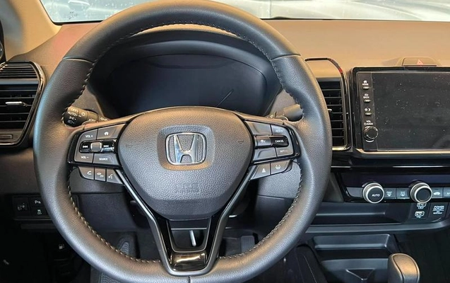imagem-https://www.socarrao.com.br/sc-vehicle-images-prod/4281906/1791224610366-8368168_13_B_230dafdb11.jpeg