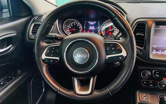 imagem-https://www.socarrao.com.br/sc-vehicle-images-prod/4281915/1791915259548-8536656_5_B_8f9994787c.jpeg