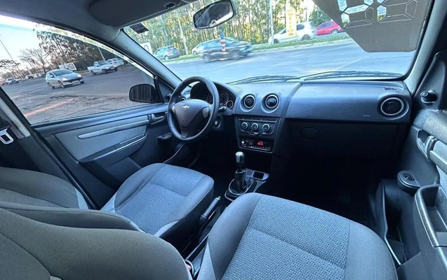 imagem-https://www.socarrao.com.br/sc-vehicle-images-prod/4281921/1791224807639-8536876_3_B_c4741eb7da.jpeg