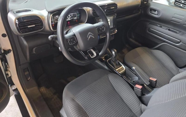 imagem-https://www.socarrao.com.br/sc-vehicle-images-prod/4281926/1791235867519-8544567_18_B_d54b32834d.jpeg