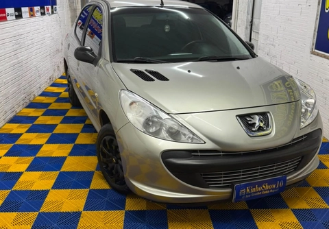 Peugeot 207 XR 1.4 Flex 8V 5p 2011 Prata — foto 1 de 3