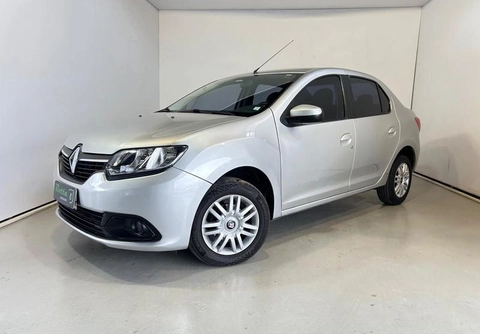 Renault Logan 2016 Prata — foto 1 de 3