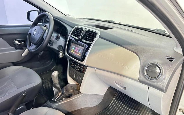 imagem-https://www.socarrao.com.br/sc-vehicle-images-prod/4281995/1791225110381-8478797_8_B_9631838eb2.jpeg