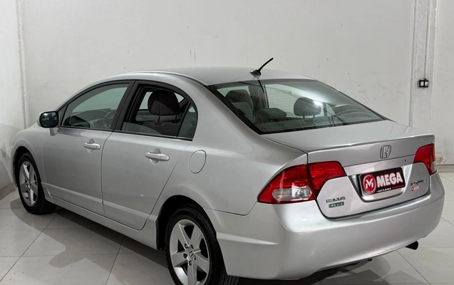 imagem-https://www.socarrao.com.br/sc-vehicle-images-prod/4282010/1791225283075-b4c1b9b4945844c0bb0f11a48b8a5b32_1791225239404.jpg
