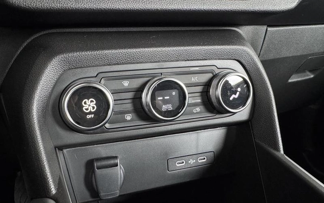 imagem-https://www.socarrao.com.br/sc-vehicle-images-prod/4282020/1791479335805-8544213_14_B_d7c38cd988.jpeg