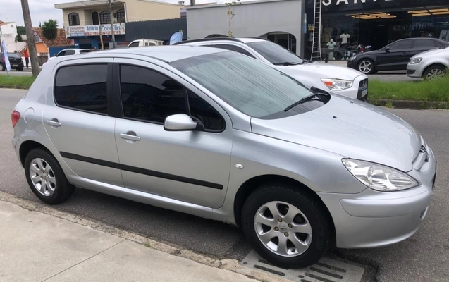 imagem-https://www.socarrao.com.br/sc-vehicle-images-prod/4282024/1791561907468-8kBrXbE4ZcfAUuQ4meiFoaChMSpIDRjB.jpg