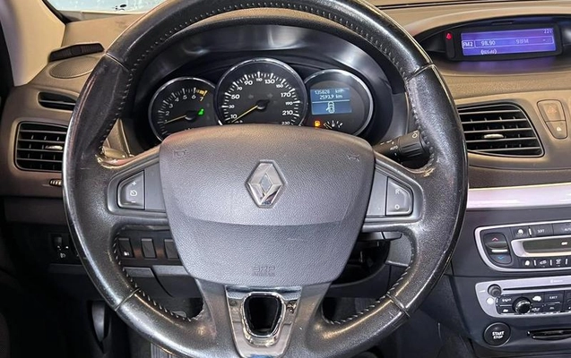 imagem-https://www.socarrao.com.br/sc-vehicle-images-prod/4282030/1792001757179-8544683_14_B_3f1e6962ea.jpeg