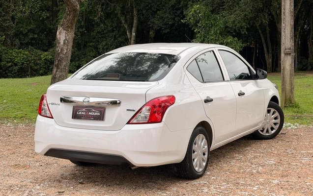 imagem-https://www.socarrao.com.br/sc-vehicle-images-prod/4282034/1791225582014-8543258_5_B_4594f56812.jpeg